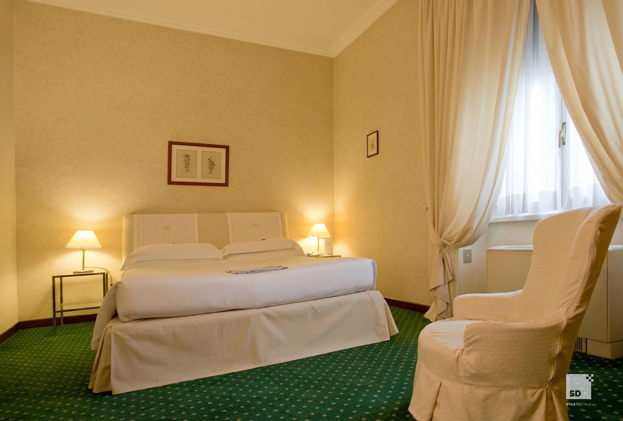 Aldrovandi Residence City Suites Rzym Zewnętrze zdjęcie